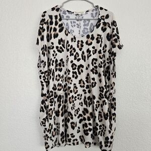 By Together Leapord Print Flowy Tunic Top (L)